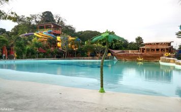 Sangkan Resort Aqua Park Kuningan - Pantai dan Perahu