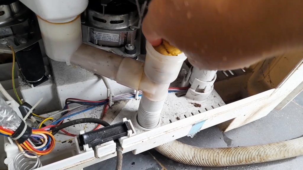 cara memperbaiki mesin cuci bocor selang mengganti seal karet