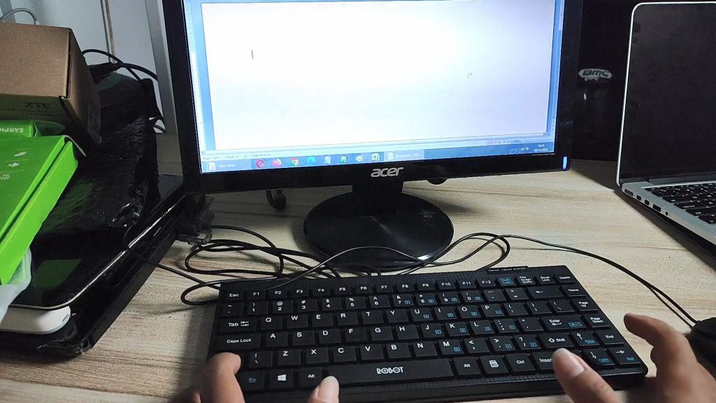 Review Keyboard ROBOT RK10 kekurangan